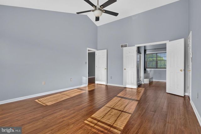 3076 JODI LN, Dover, PA 17315