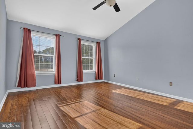 3076 JODI LN, Dover, PA 17315