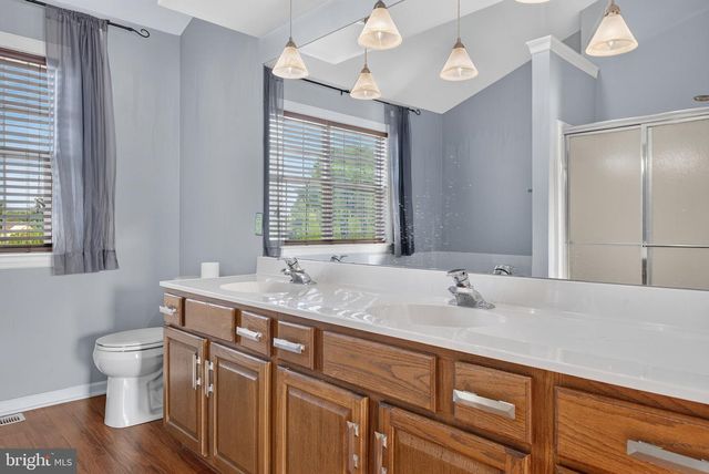3076 JODI LN, Dover, PA 17315