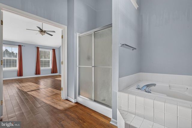 3076 JODI LN, Dover, PA 17315