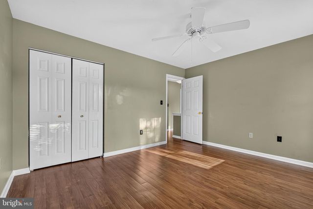 3076 JODI LN, Dover, PA 17315