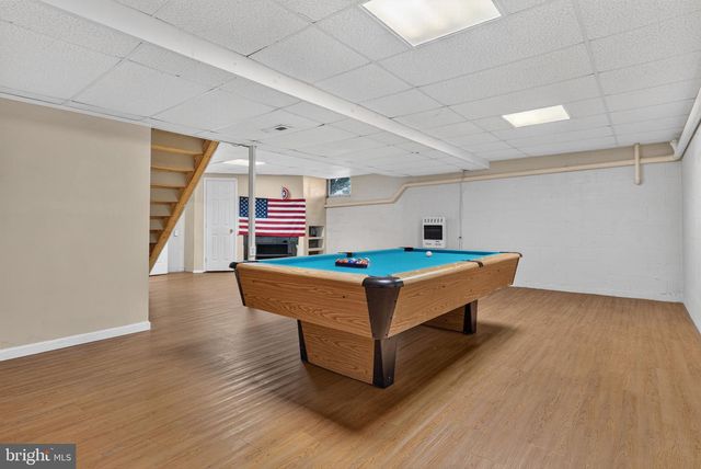 3076 JODI LN, Dover, PA 17315