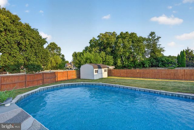3076 JODI LN, Dover, PA 17315