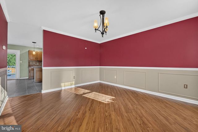 3076 JODI LN, Dover, PA 17315