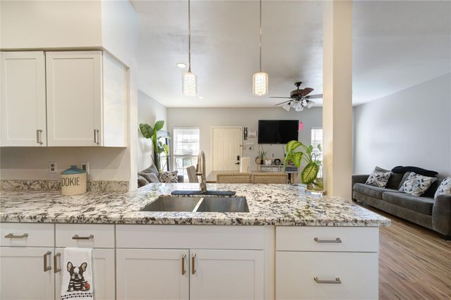 3800 Tanglewilde Street 803, Houston, TX 77063