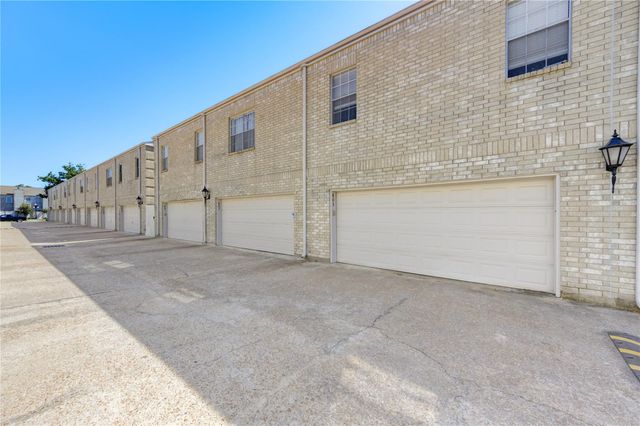 3800 Tanglewilde Street 803, Houston, TX 77063