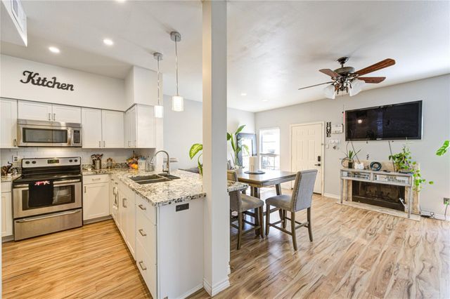 3800 Tanglewilde Street 803, Houston, TX 77063