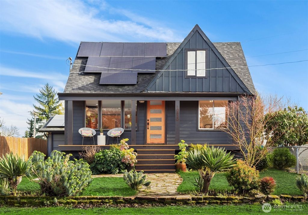 10820 2nd Avenue SW, Seattle, WA 98146