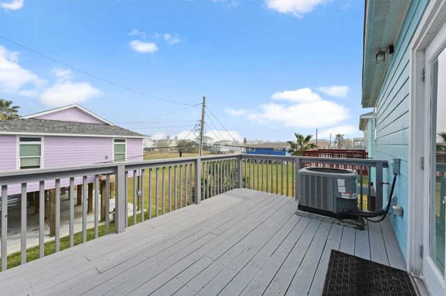 4025 A Vista Boulevard, Galveston, TX 77554