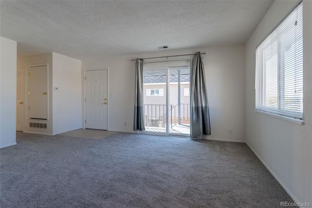 9957 Croke Drive, Denver, CO 80260