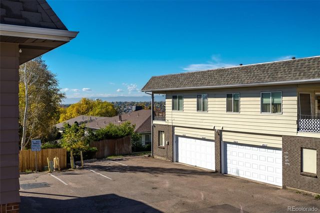 9957 Croke Drive, Denver, CO 80260