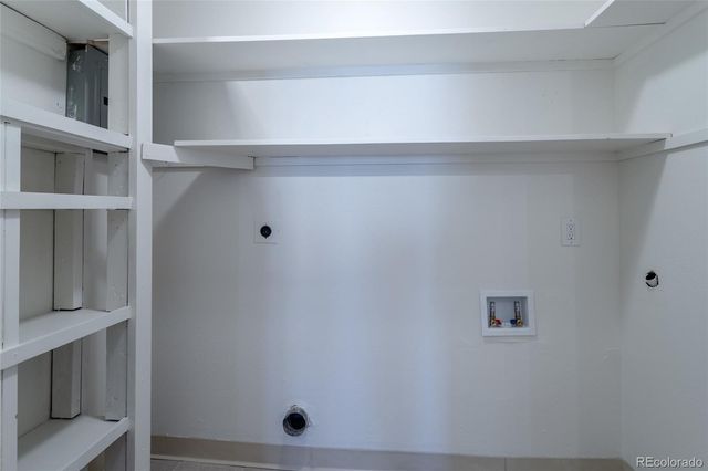 9957 Croke Drive, Denver, CO 80260