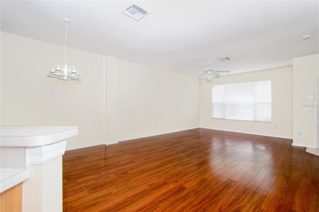 212 GOLDEN POND COURT, Valrico, FL 33594