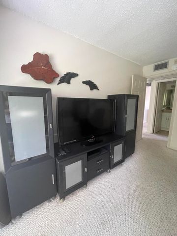 40 Keswick 40, Deerfield Beach, FL 33442