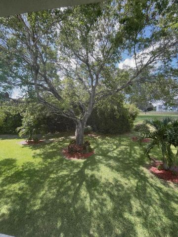 40 Keswick 40, Deerfield Beach, FL 33442
