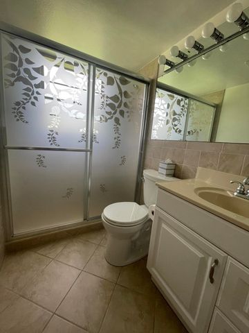 40 Keswick 40, Deerfield Beach, FL 33442