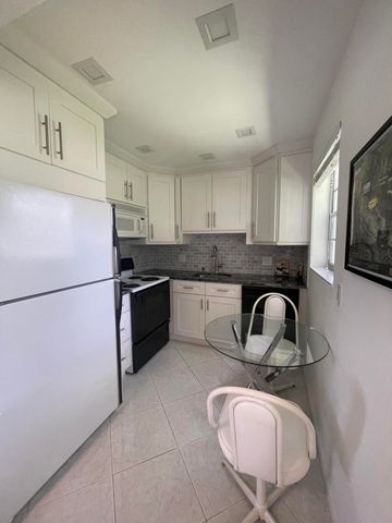 40 Keswick 40, Deerfield Beach, FL 33442