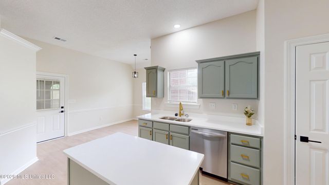 2471 Evening Shade Drive, Olive Branch, MS 38654