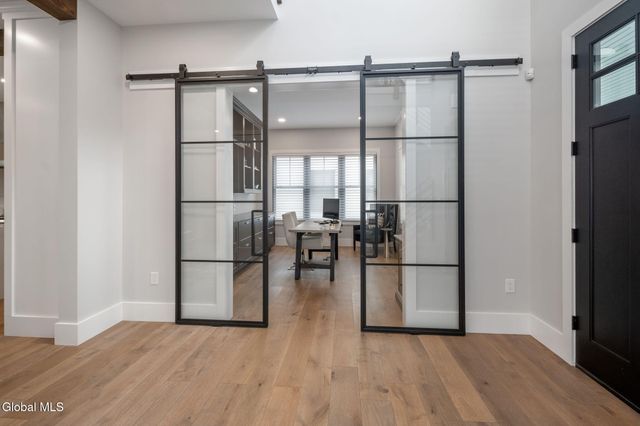 19 Aurora Avenue, Saratoga Springs, NY 12866