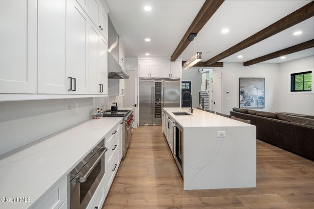 19 Aurora Avenue, Saratoga Springs, NY 12866