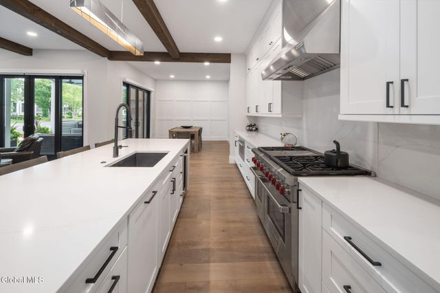 19 Aurora Avenue, Saratoga Springs, NY 12866