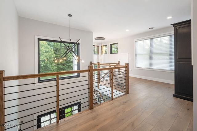 19 Aurora Avenue, Saratoga Springs, NY 12866