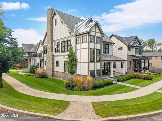 19 Aurora Avenue, Saratoga Springs, NY 12866