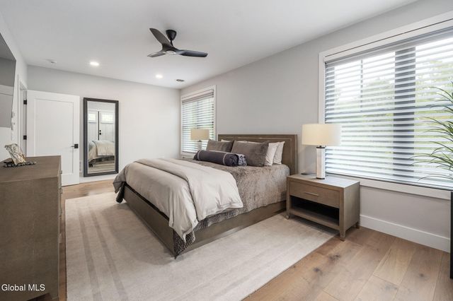 19 Aurora Avenue, Saratoga Springs, NY 12866