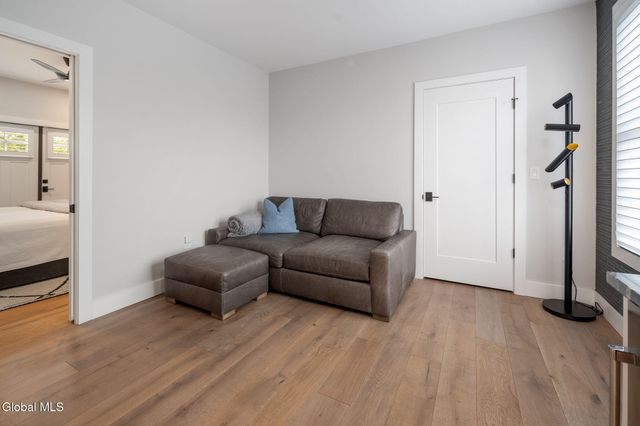 19 Aurora Avenue, Saratoga Springs, NY 12866