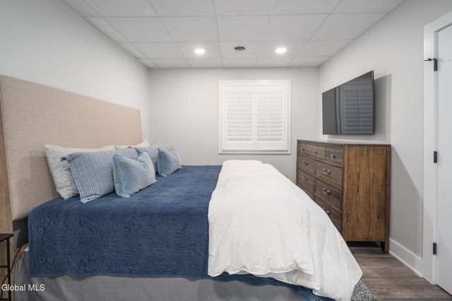 19 Aurora Avenue, Saratoga Springs, NY 12866