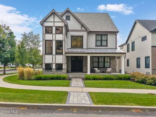 19 Aurora Avenue, Saratoga Springs, NY 12866