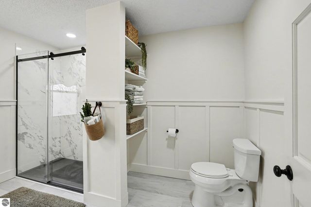 341 S Lincoln Road, Mt Pleasant, MI 48858