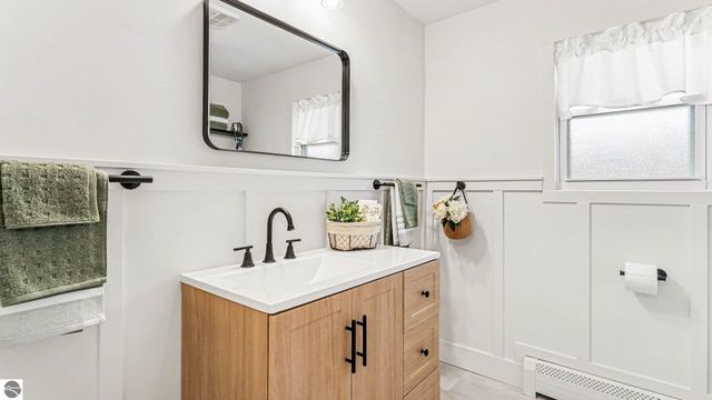 341 S Lincoln Road, Mt Pleasant, MI 48858