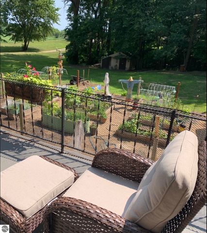 341 S Lincoln Road, Mt Pleasant, MI 48858