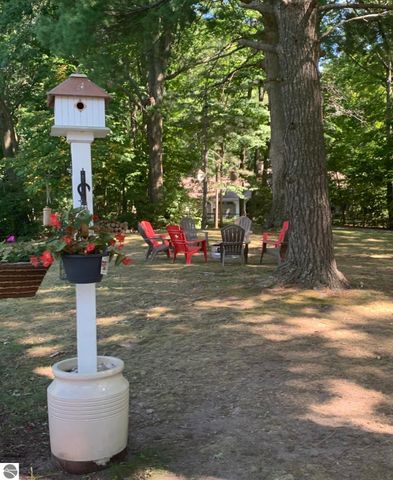 341 S Lincoln Road, Mt Pleasant, MI 48858