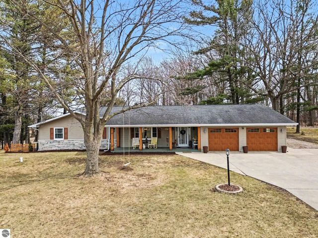 341 S Lincoln Road, Mt Pleasant, MI 48858