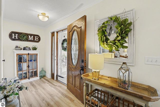 341 S Lincoln Road, Mt Pleasant, MI 48858