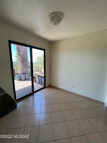 6451 N Tierra de las Catalinas Apt 64, Tucson, AZ 85718