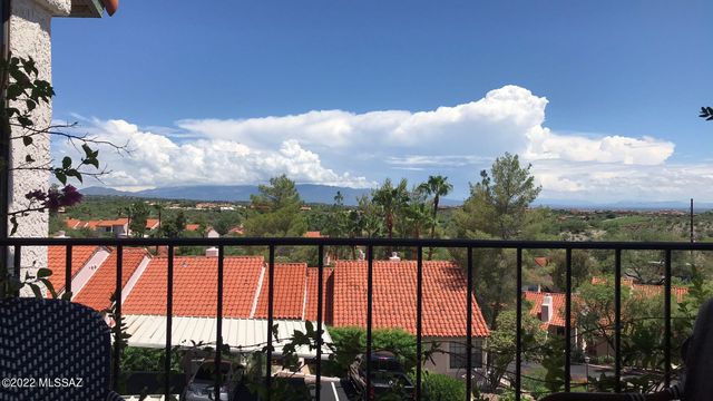 6451 N Tierra de las Catalinas Apt 64, Tucson, AZ 85718