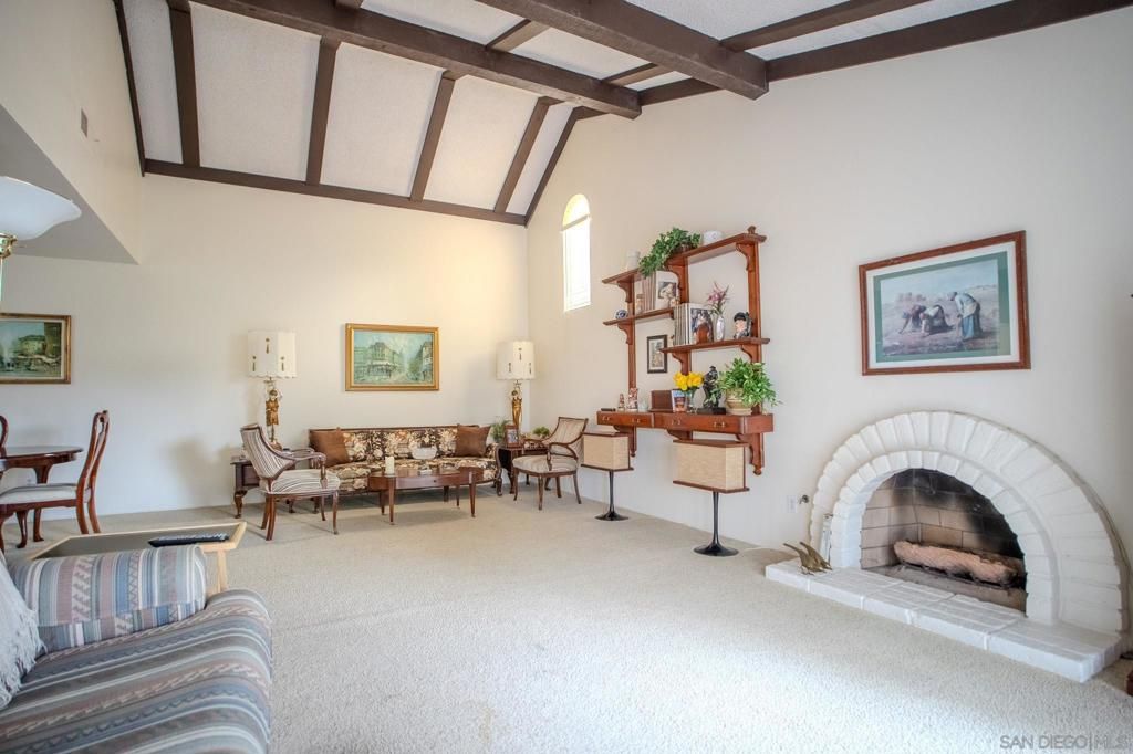 16511 Caminito Vecinos 64, San Diego, CA 92128