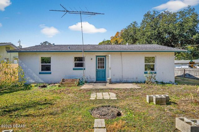 1901 Donald Place, Daytona Beach, FL 32119