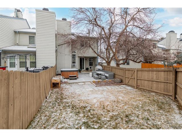 6911 S Dover Way, Littleton, CO 80128