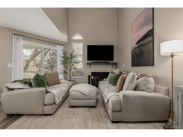 6911 S Dover Way, Littleton, CO 80128