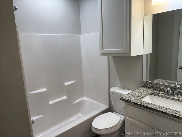 1017 Westgate Avenue, Durant, OK 74701