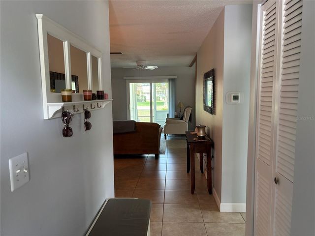 668 PARK CIRCLE, Bradenton, FL 34207