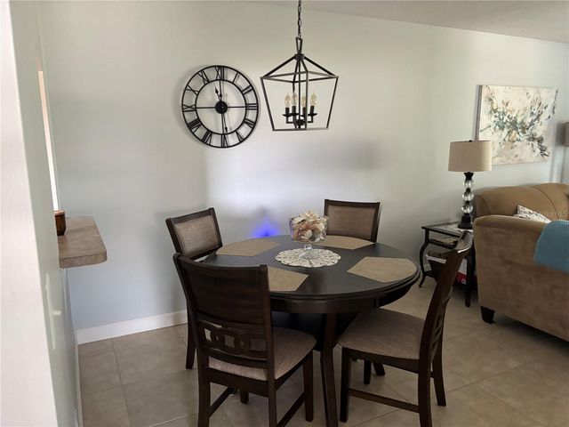 668 PARK CIRCLE, Bradenton, FL 34207