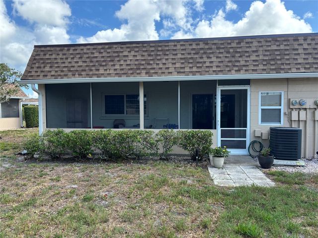 668 PARK CIRCLE, Bradenton, FL 34207