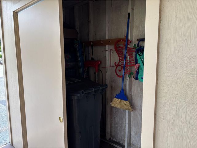 668 PARK CIRCLE, Bradenton, FL 34207