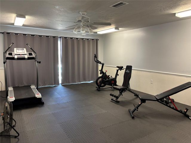 668 PARK CIRCLE, Bradenton, FL 34207