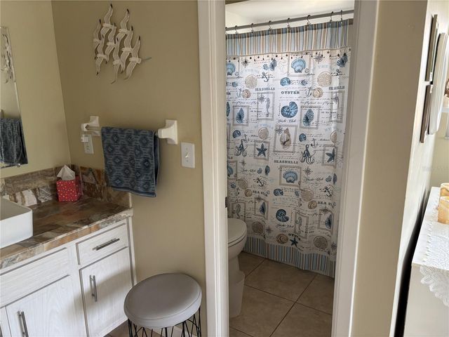 668 PARK CIRCLE, Bradenton, FL 34207